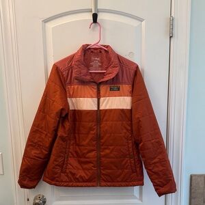 L.L. Bean Mountain Classic Puffer Jacket Color Block. Women's Regular Medium.